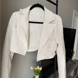 Elegant Cream Women's Cropped Jacket